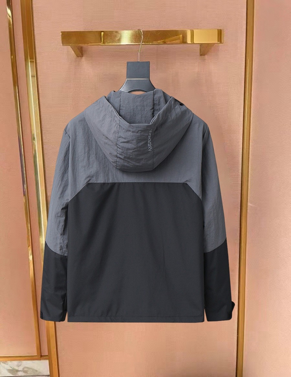 ブランドジャケット背面デザイン